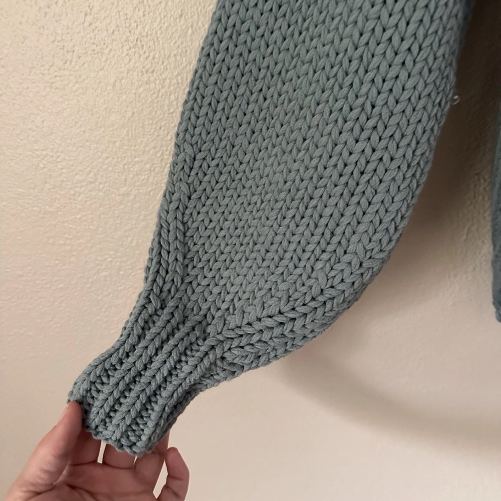 Ghanda Light Blue Oversized Crewneck Sweater - Picture 4 of 9